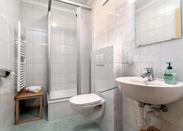 Christina דירה אלפבאך